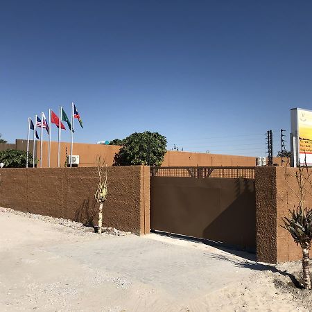 City Lodge Etosha Omuthiya ภายนอก รูปภาพ