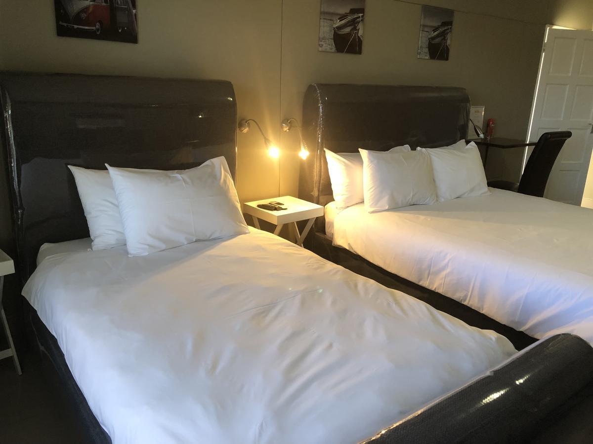 City Lodge Etosha Omuthiya ภายนอก รูปภาพ