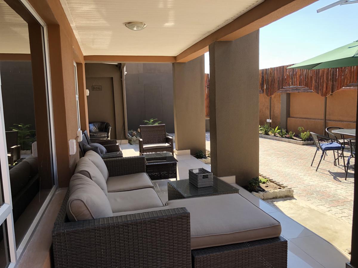 City Lodge Etosha Omuthiya ภายนอก รูปภาพ